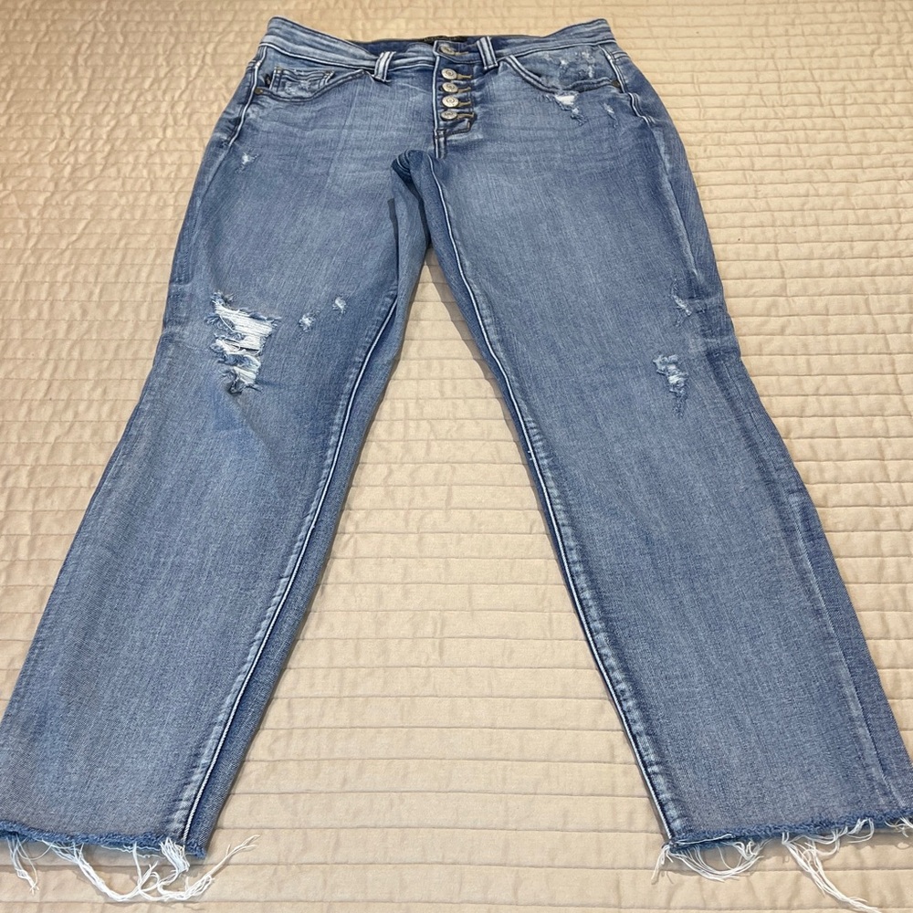 Judy Blue BOYFRIEND BUTTON FLY WOMENS SIZE 3/26 Light Blue Straight Leg Jeans